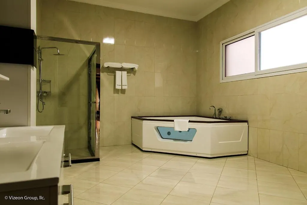 Hixon Residences Kampala 0*,